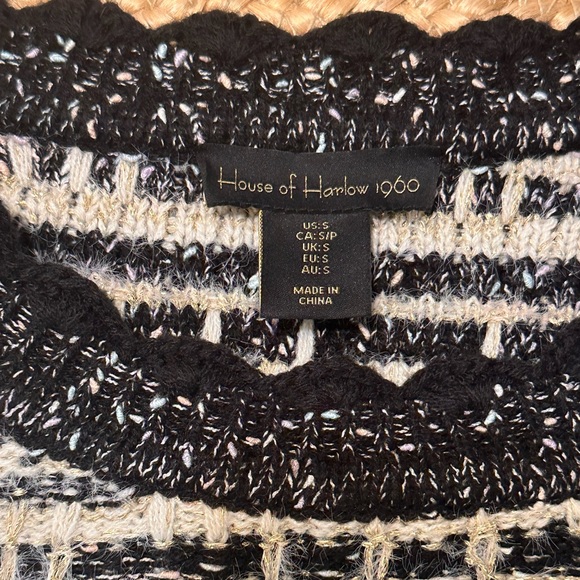 HOUSE OF HARLOW 1960 Textured Cropped Sweater - Picture 4 of 7